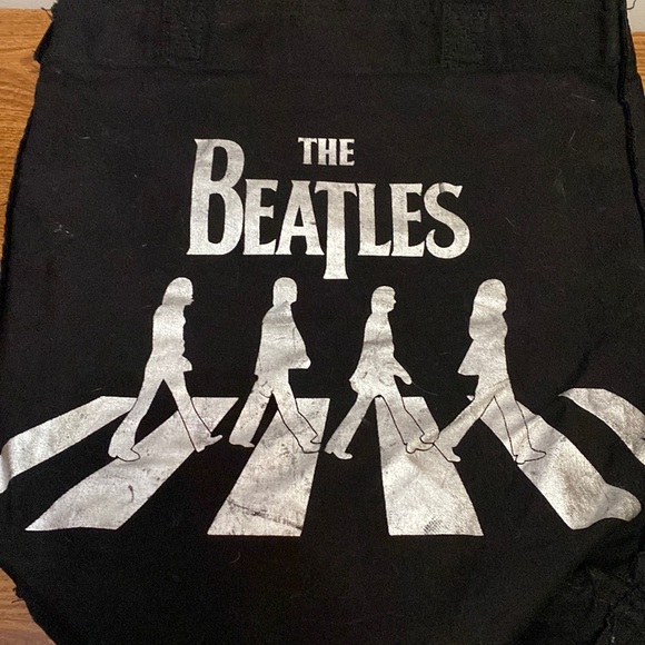 Beatles bag with distressed design - Picture 1 of 2